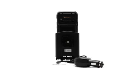 Autohalterung + Ladekabel 